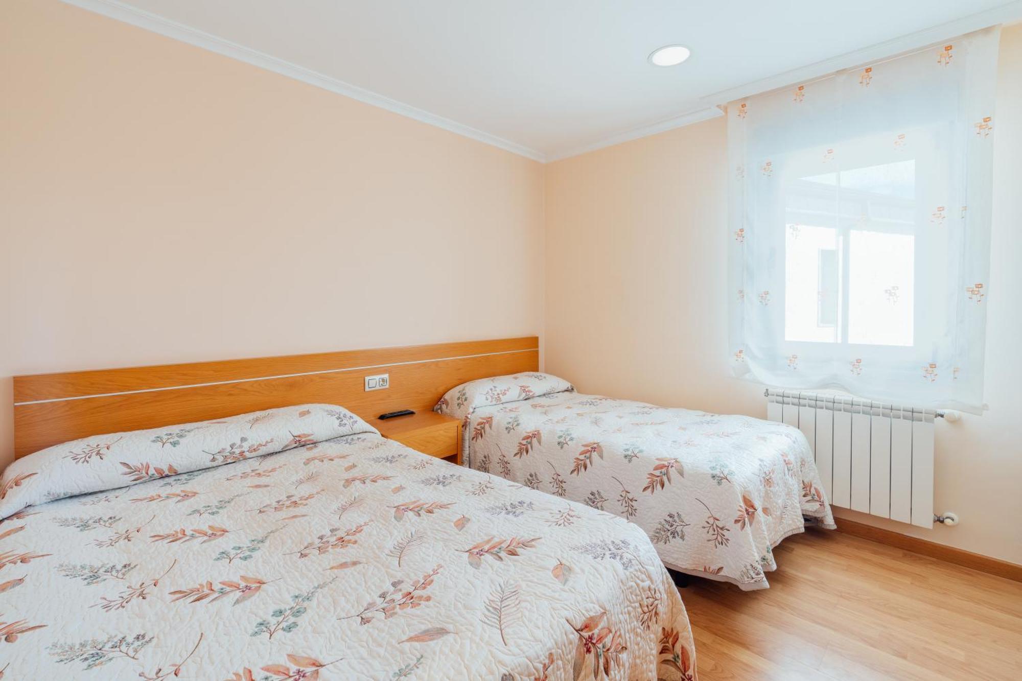 Hotel Restaurante Cazador Pereiro Zewnętrze zdjęcie